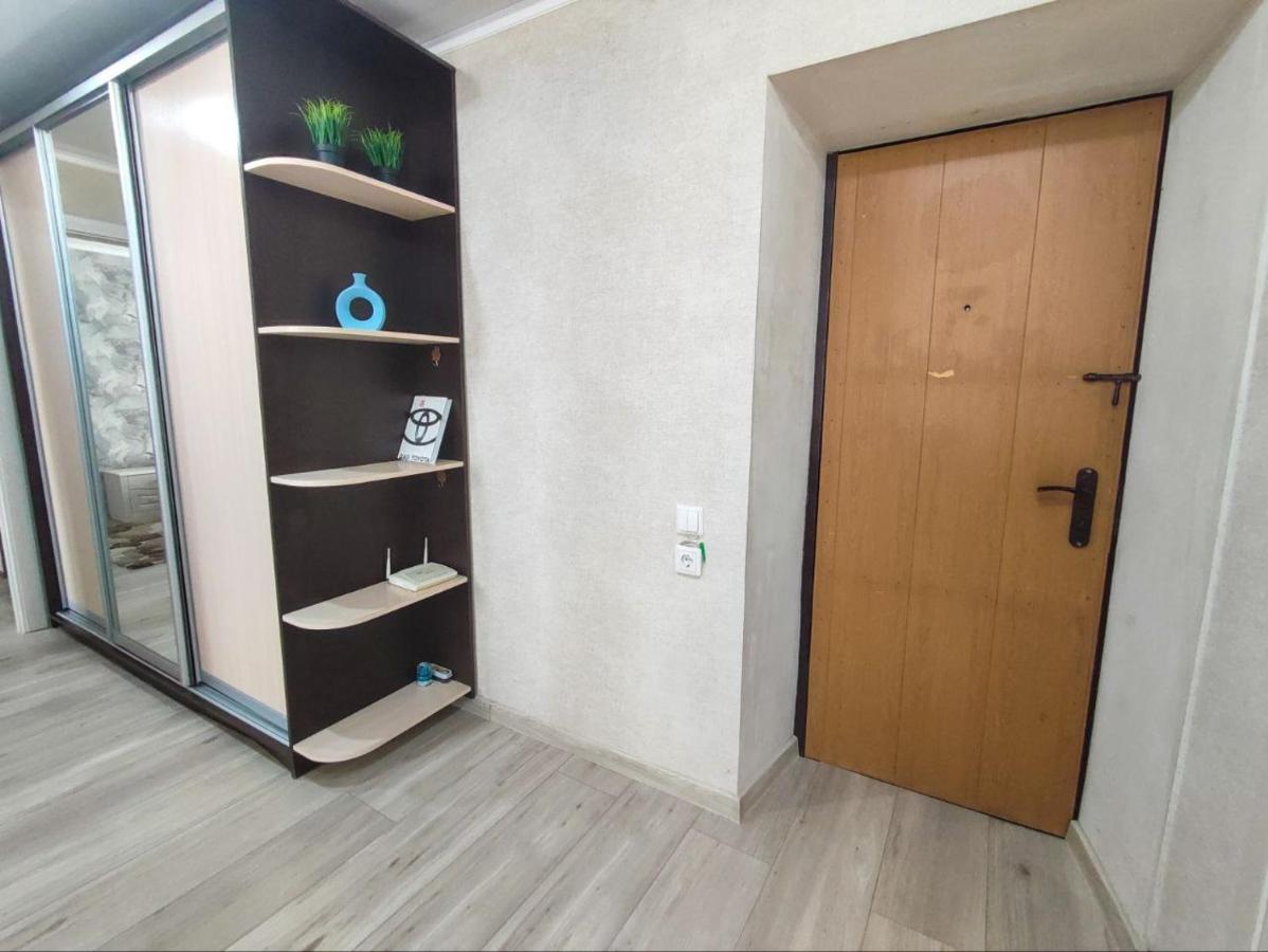 2-Х Комнатная Квартира В Центре На Ул.Бородина 107 Kostanai Exterior foto