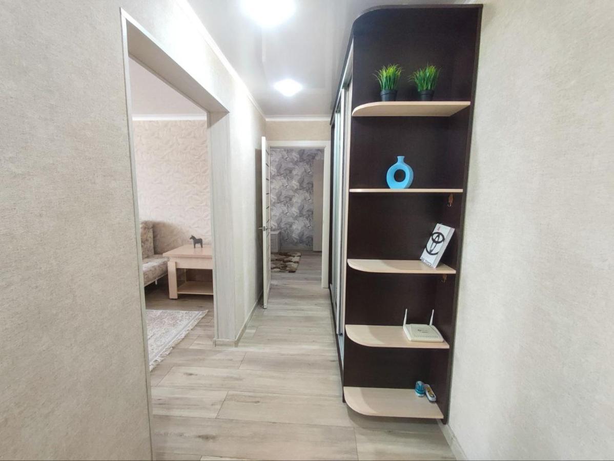 2-Х Комнатная Квартира В Центре На Ул.Бородина 107 Kostanai Exterior foto